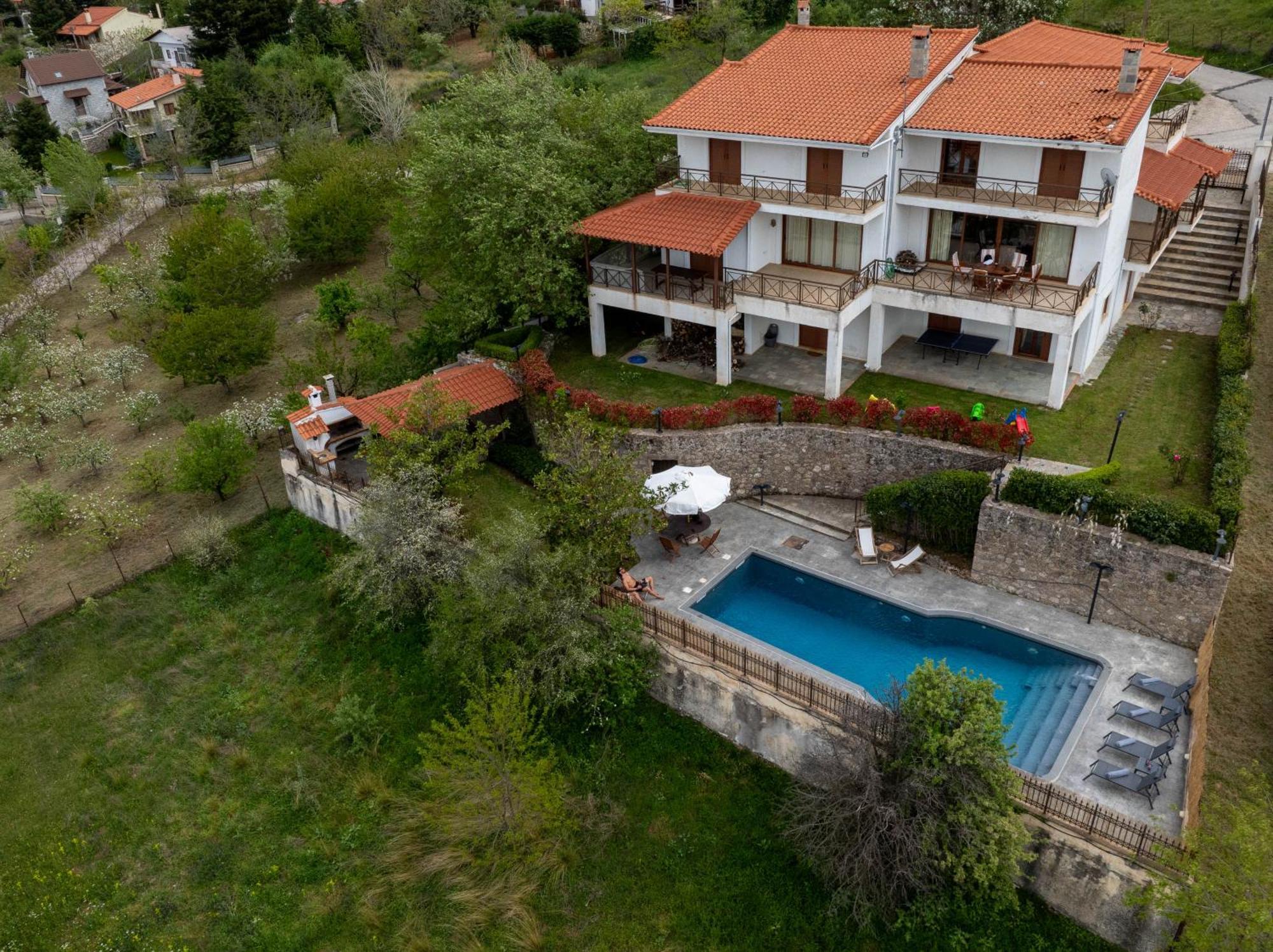 איגיו Traditional Luxury Villa Armonia מראה חיצוני תמונה